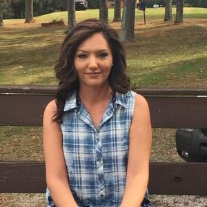 Meet your Posher, Tabitha